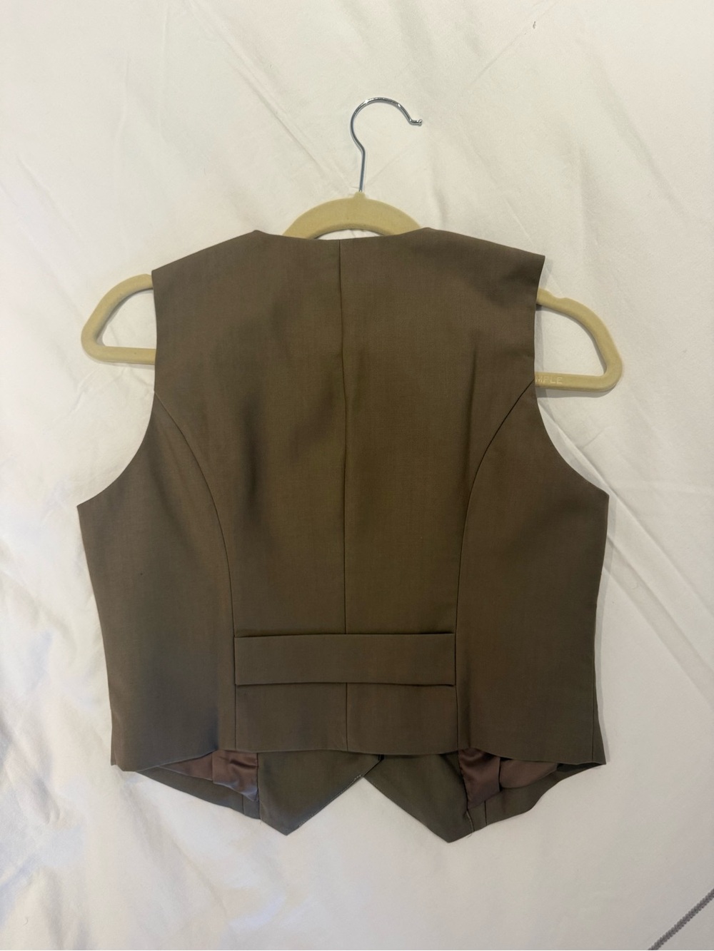 Commense Women's Tailored Vest in Olive - Picture 3 of 5